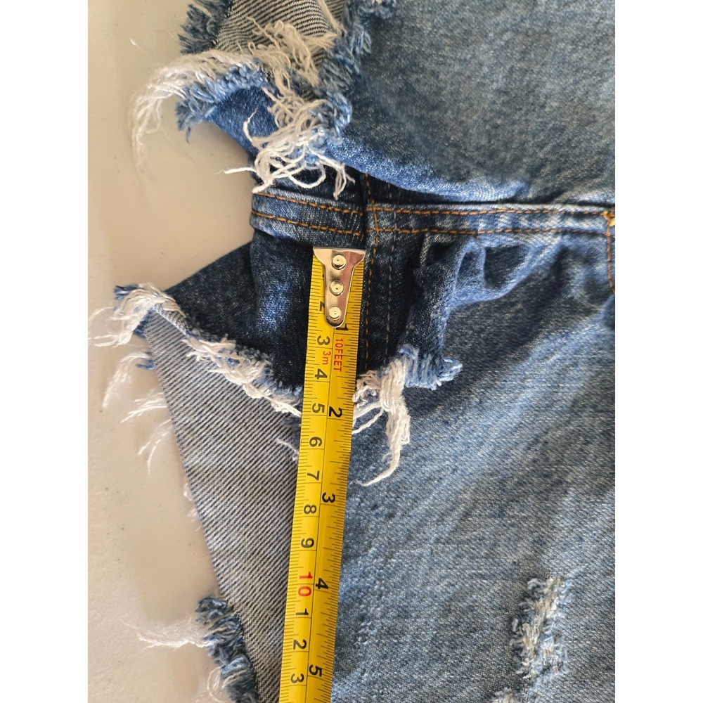 Boyish The Cody High-Rise Cut Off Distressed Denim Shorts Top Five Wash Size 28 - Picture 11 of 13